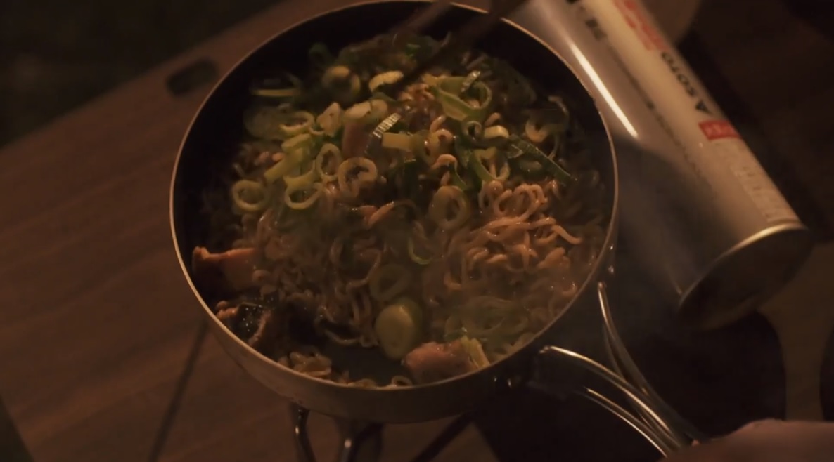 孤独のブルースとタイカレー焼きそば「ひとりキャンプで食って寝る」9話ネタバレとロケ地紹介